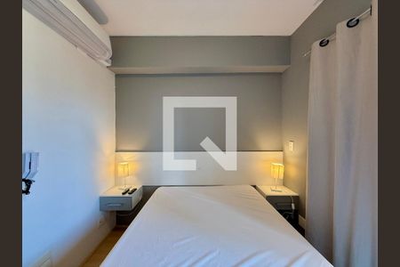 Quarto de kitnet/studio para alugar com 1 quarto, 28m² em Jardim das Acacias, São Paulo