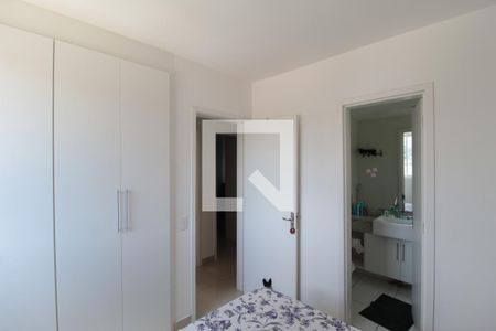Suite de apartamento para alugar com 3 quartos, 69m² em Planalto, Belo Horizonte