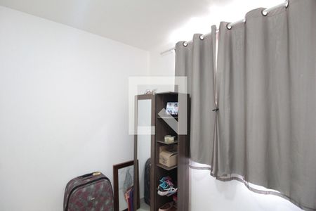 Quarto 2 de apartamento para alugar com 3 quartos, 69m² em Planalto, Belo Horizonte