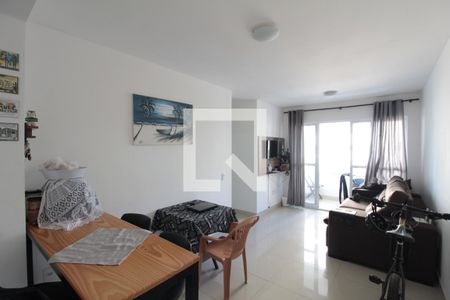 Sala de apartamento para alugar com 3 quartos, 69m² em Planalto, Belo Horizonte