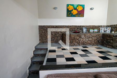 sala de casa de condomínio à venda com 5 quartos, 233m² em Taquara, Rio de Janeiro