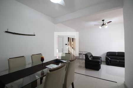 Sala de casa à venda com 5 quartos, 260m² em Pechincha, Rio de Janeiro