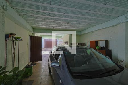 Garagem de casa à venda com 3 quartos, 419m² em Concórdia, Belo Horizonte