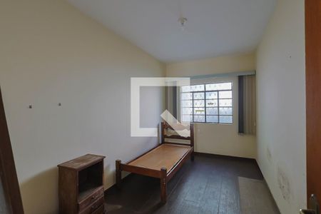 Quarto 2 de casa à venda com 3 quartos, 419m² em Concórdia, Belo Horizonte