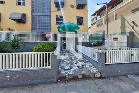 Fachada de apartamento para alugar com 2 quartos, 60m² em São Lourenço, Niterói
