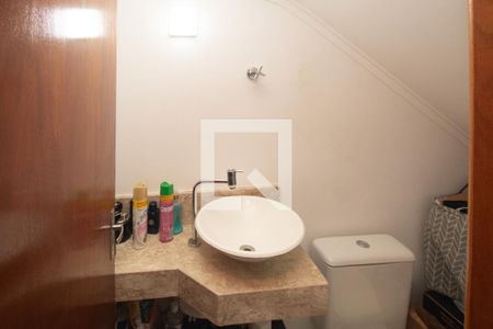 Lavabo de casa de condomínio para alugar com 2 quartos, 55m² em Vila Constança, São Paulo