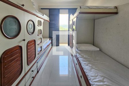 Quarto 1 de apartamento para alugar com 3 quartos, 165m² em Jardim Las Palmas, Guarujá