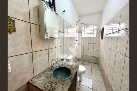 Banheiro de casa à venda com 3 quartos, 175m² em Parque Residencial Jundiaí, Jundiaí