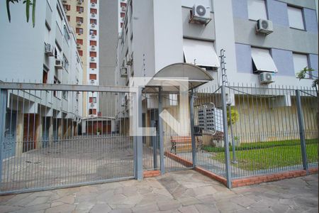 Fachada de apartamento à venda com 3 quartos, 93m² em Jardim Itu, Porto Alegre