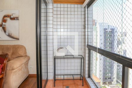 Sacada de apartamento para alugar com 3 quartos, 80m² em Pompeia, São Paulo