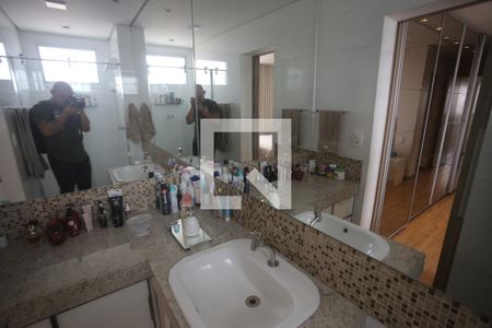 Suite de apartamento à venda com 4 quartos, 300m² em Prado, Belo Horizonte