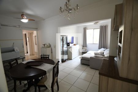 Sala de apartamento à venda com 2 quartos, 100m² em Jardim Flamboyant, Campinas