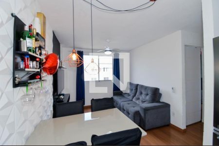 Sala de apartamento para alugar com 2 quartos, 42m² em Vila Nova Bonsucesso, Guarulhos