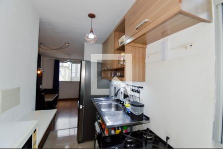 Cozinha e Área de Serviço de apartamento para alugar com 2 quartos, 42m² em Vila Nova Bonsucesso, Guarulhos
