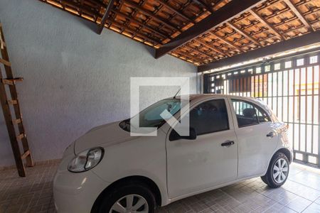 Garagem de casa à venda com 3 quartos, 160m² em Penha de França, São Paulo