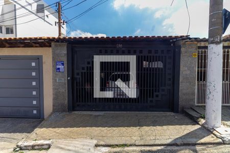 Fachada de casa à venda com 3 quartos, 160m² em Penha de França, São Paulo