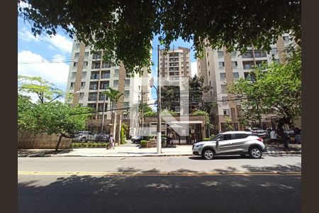 Fachada do Prédio de apartamento para alugar com 3 quartos, 75m² em São Domingos, São Paulo