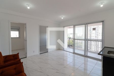 Sala - Cozinha de apartamento para alugar com 2 quartos, 49m² em Vila Sonia, São Paulo