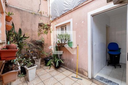 Quintal de casa à venda com 3 quartos, 190m² em Jardim Aricanduva, São Paulo