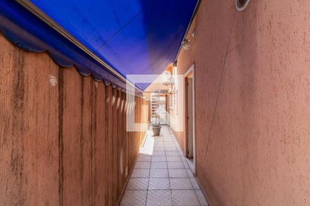 Corredor externo de casa à venda com 3 quartos, 190m² em Jardim Aricanduva, São Paulo