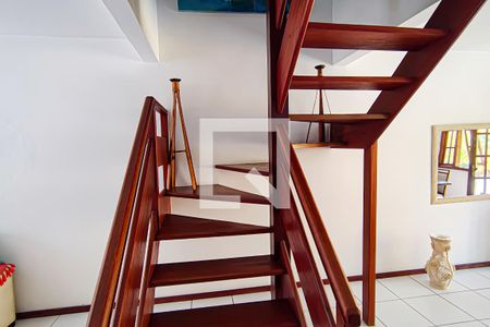 escada de casa de condomínio à venda com 4 quartos, 250m² em Anil, Rio de Janeiro