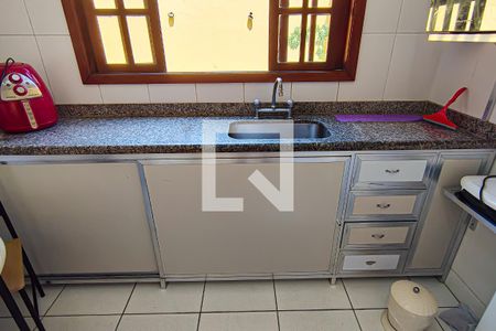 Cozinha de casa de condomínio à venda com 4 quartos, 250m² em Anil, Rio de Janeiro