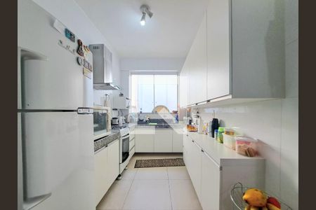 Cozinha de casa à venda com 5 quartos, 360m² em Nova Suíça, Belo Horizonte