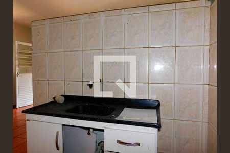 Cozinha de casa para alugar com 2 quartos, 80m² em João Aranha, Paulínia