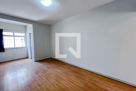 Sala/Quarto de kitnet/studio para alugar com 1 quarto, 25m² em Aclimação, São Paulo