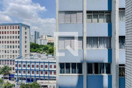 Vista Sala/Quarto de kitnet/studio para alugar com 1 quarto, 25m² em Aclimação, São Paulo