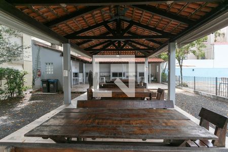 Área comum - Churrasqueira de apartamento à venda com 2 quartos, 60m² em Jardim do Salso, Porto Alegre