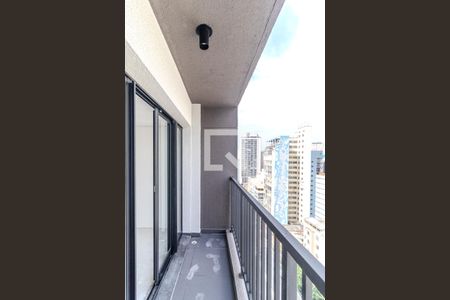 Varanda de kitnet/studio à venda com 1 quarto, 29m² em Vila Buarque, São Paulo