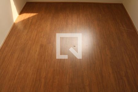 Suíte de apartamento para alugar com 1 quarto, 27m² em Parque Industrial Tomas Edson, São Paulo