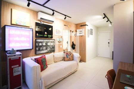 Sala de apartamento à venda com 1 quarto, 50m² em Indianópolis, São Paulo