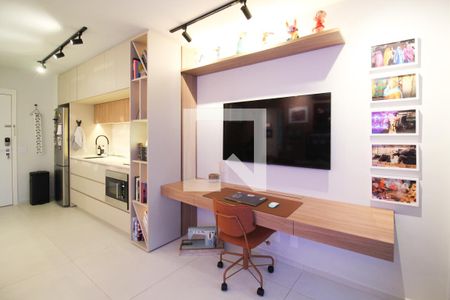 Sala de apartamento à venda com 1 quarto, 50m² em Indianópolis, São Paulo