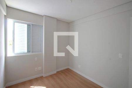 Suite de apartamento à venda com 3 quartos, 78m² em Sagrada Família, Belo Horizonte