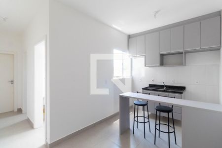 Sala/Cozinha de apartamento para alugar com 1 quarto, 35m² em Vila Granada, São Paulo