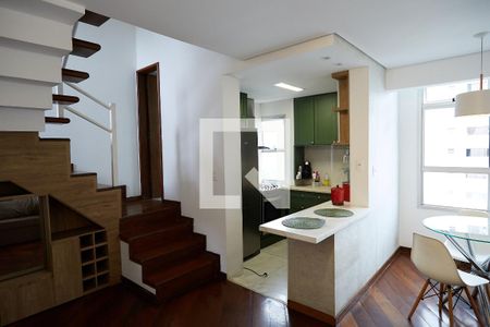 Sala de apartamento para alugar com 1 quarto, 55m² em Lourdes, Belo Horizonte