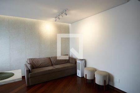 Sala de apartamento para alugar com 1 quarto, 55m² em Lourdes, Belo Horizonte