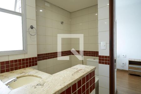 Banheiro da Suíte de apartamento para alugar com 1 quarto, 55m² em Lourdes, Belo Horizonte