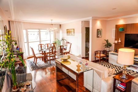 Sala de apartamento à venda com 3 quartos, 120m² em Sumaré, São Paulo