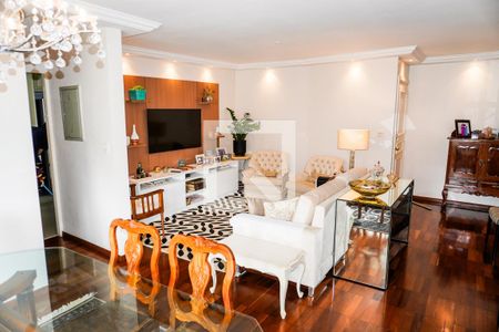 Sala de apartamento à venda com 3 quartos, 120m² em Sumaré, São Paulo