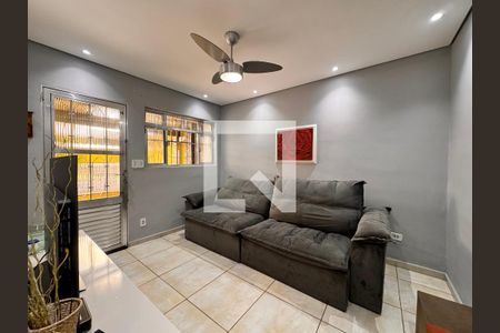 Sala de casa à venda com 2 quartos, 124m² em Parque Capuava, Santo André