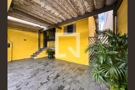 Garagem de casa à venda com 2 quartos, 124m² em Parque Capuava, Santo André