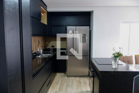 Cozinha de casa para alugar com 3 quartos, 137m² em Rochdale, Osasco