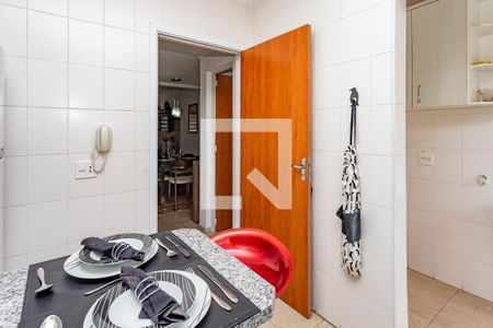 Cozinha de casa de condomínio à venda com 3 quartos, 216m² em Centro, Diadema
