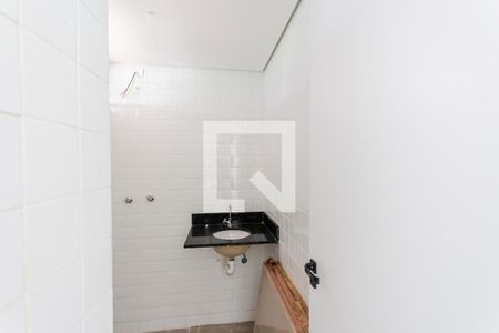 Banheiro de apartamento à venda com 2 quartos, 46m² em Campestre, Santo André
