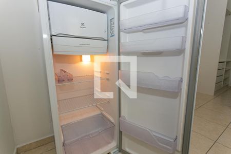 Cozinha - Geladeira de kitnet/studio para alugar com 1 quarto, 20m² em Vila Prudente, São Paulo