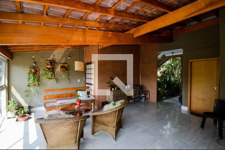 Varanda de casa à venda com 3 quartos, 200m² em Jardim Nova Ipanema, Guarulhos
