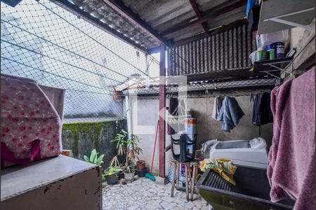 Área de Serviço de casa à venda com 3 quartos, 166m² em Parque Industriario, Santo André